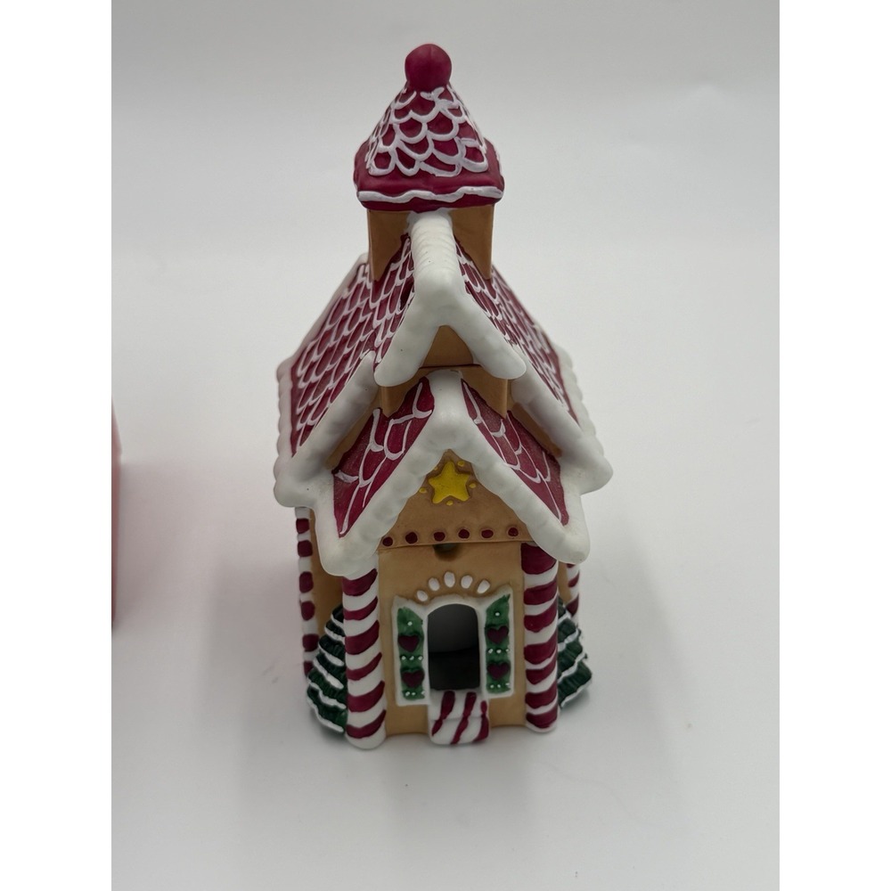Vintage Handpainted Porcelain Gingerbread Church Scenter Candle - Picture 5 of 13